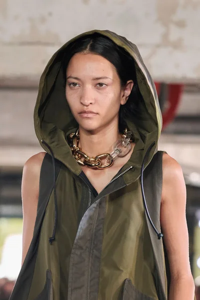 Look 63
